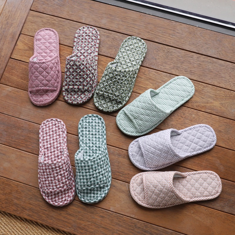 New style four-season women's cotton comfortable machine-washable slippers soft two-layer cloth anti-slip indoor home wear slippers